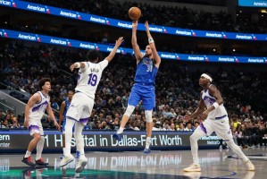 皇冠体育-三球30+6+11无缘今日最佳球员！因为西蒙斯末节超神19分大逆转！