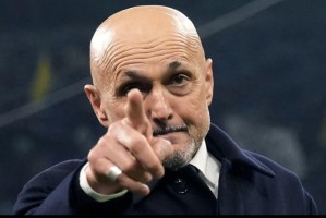 皇冠体育官方网站-都体：尤文正推进斯帕莱蒂的续约，后者希望拥有转会参与权